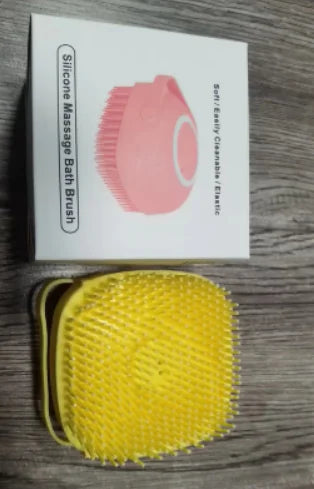 Iyer's Pet Co - Silicone Dog Bath Brush