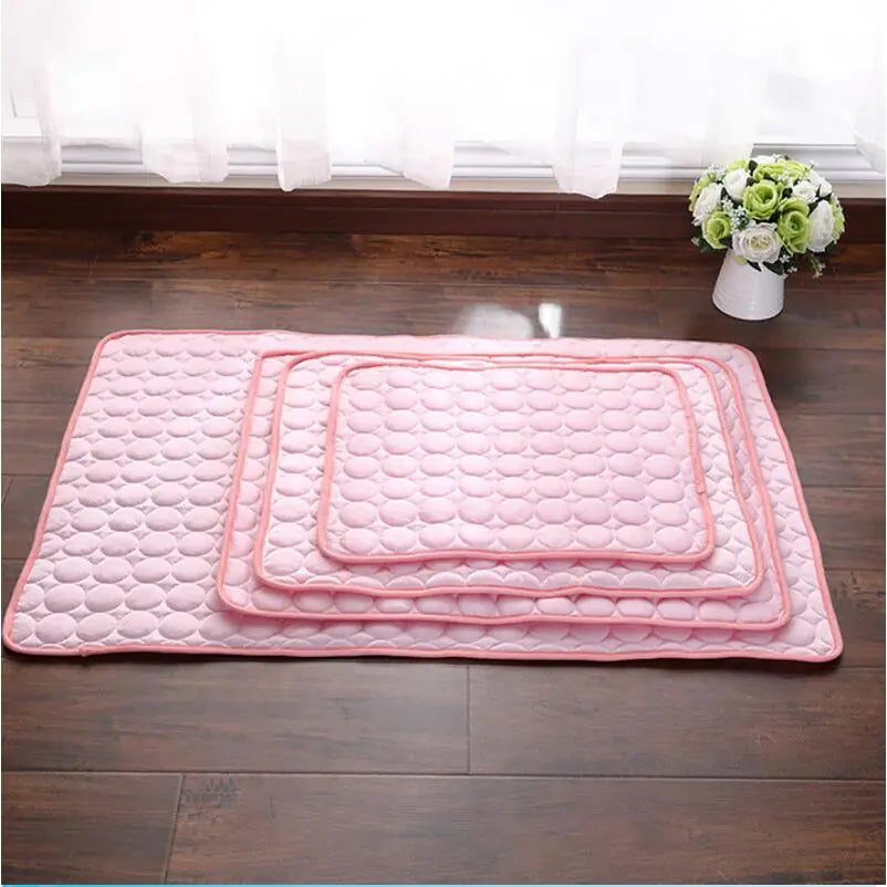 Iyer's Pet Co - Cooling Pet Bed Mat